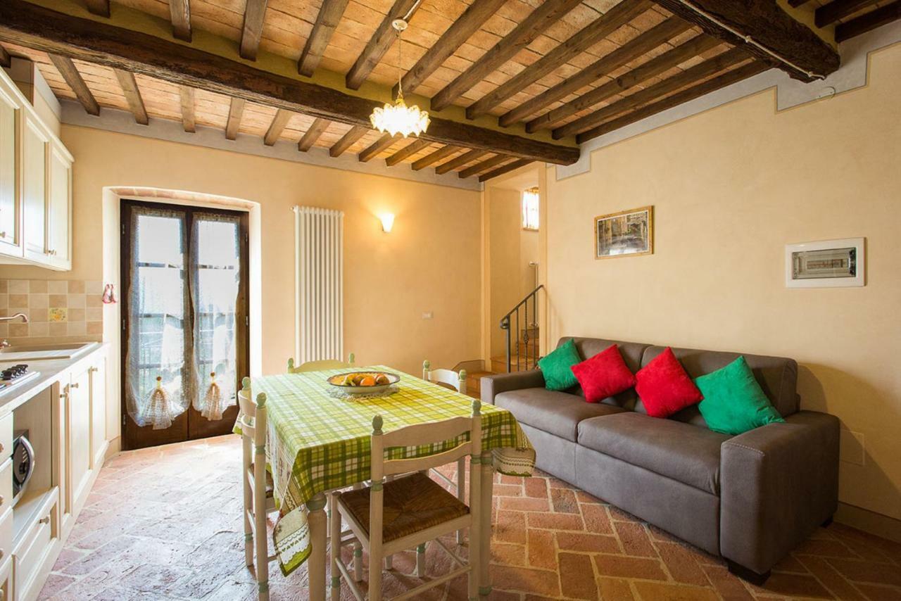 Borgo Pie' Di Gamboi Villa Chianni Dış mekan fotoğraf